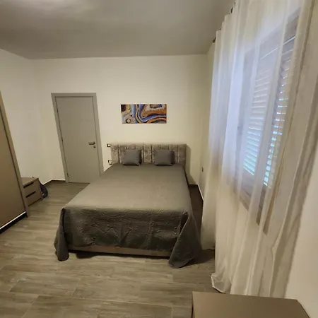 Albert's House For Rent Vlore