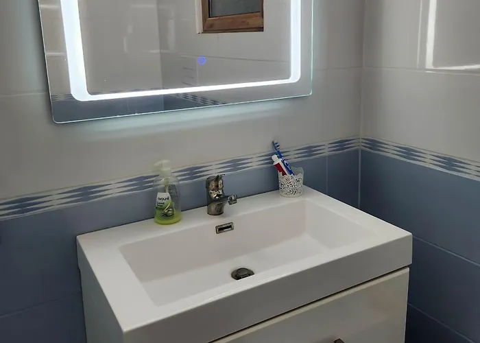 Albert's House For Rent 度假居 Vlorë